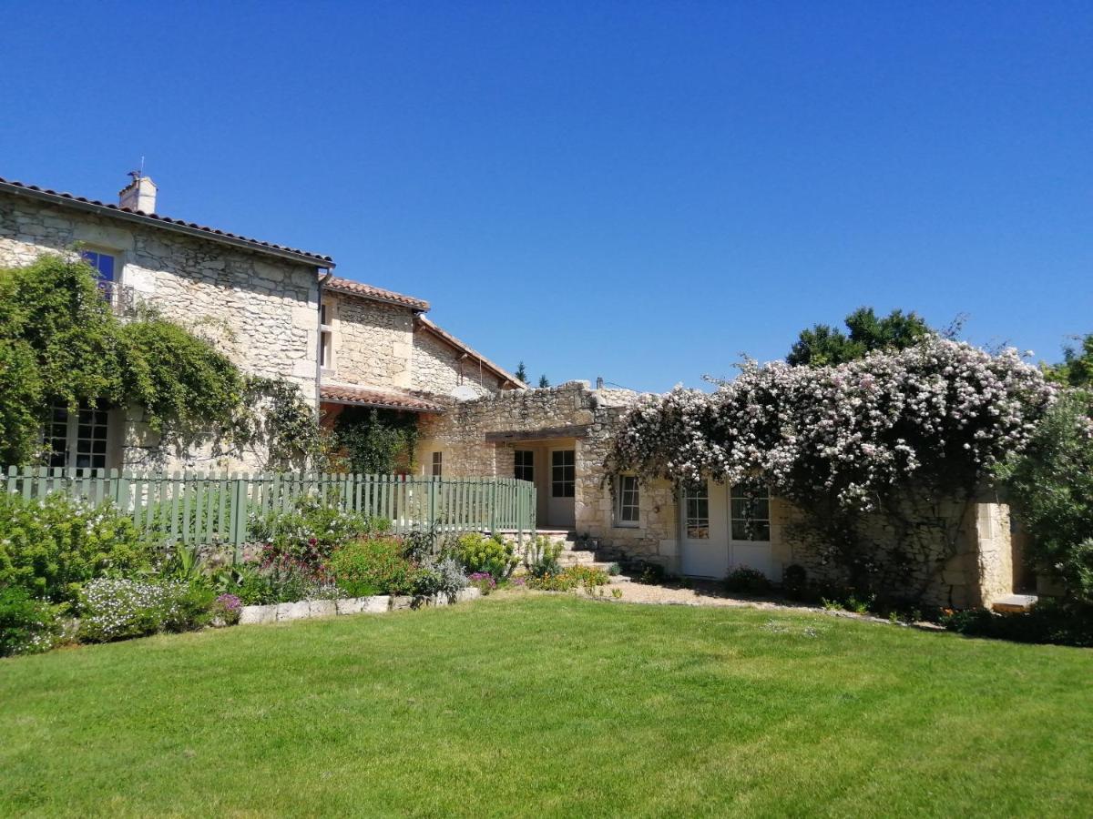 Chateau De Puissentut Bed & Breakfast Homps  Exterior photo